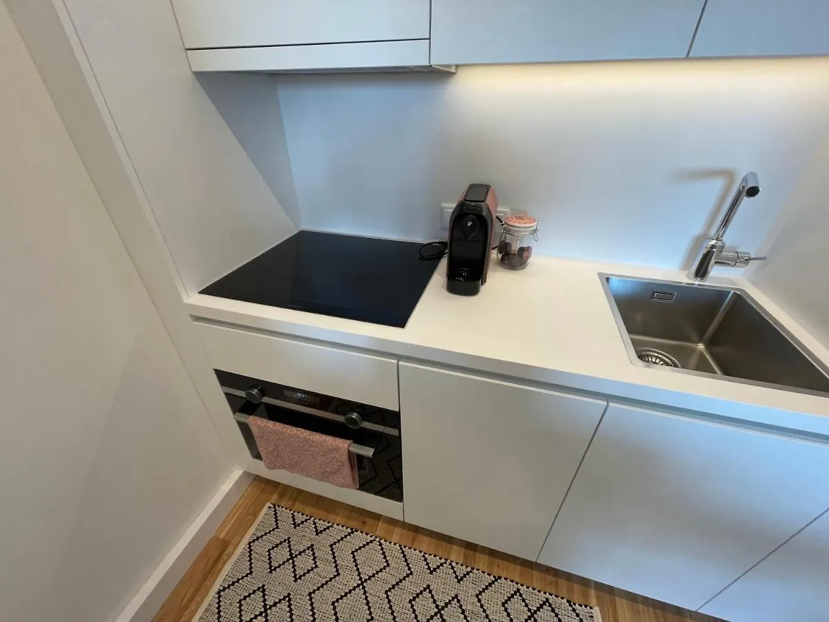 Apartment Parkblick / Therme Wien / Fitnessraum / Terrasse / U-Bahn Österreich